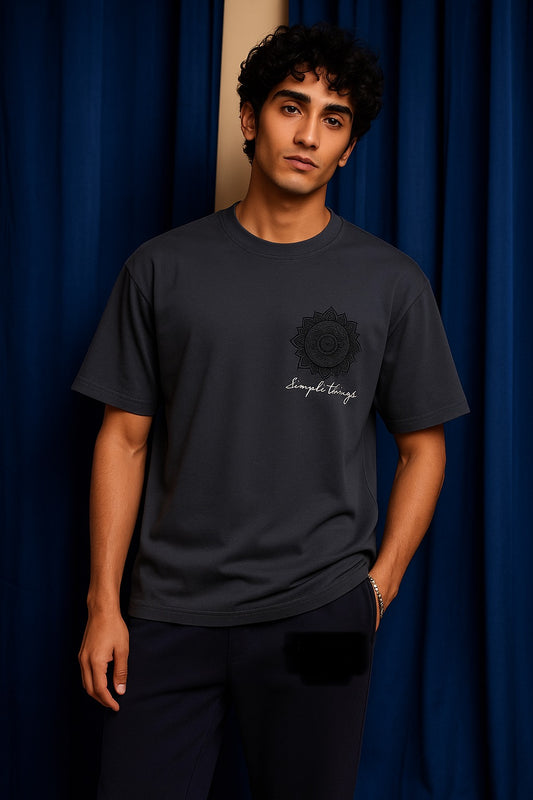 𝐌𝐚𝐧𝐝𝐚𝐥𝐚 𝐅𝐥𝐨𝐰 𝐠𝐫𝐚𝐲 𝐃𝐫𝐨𝐩-𝐒𝐡𝐨𝐮𝐥𝐝𝐞𝐫 𝐓𝐞𝐞